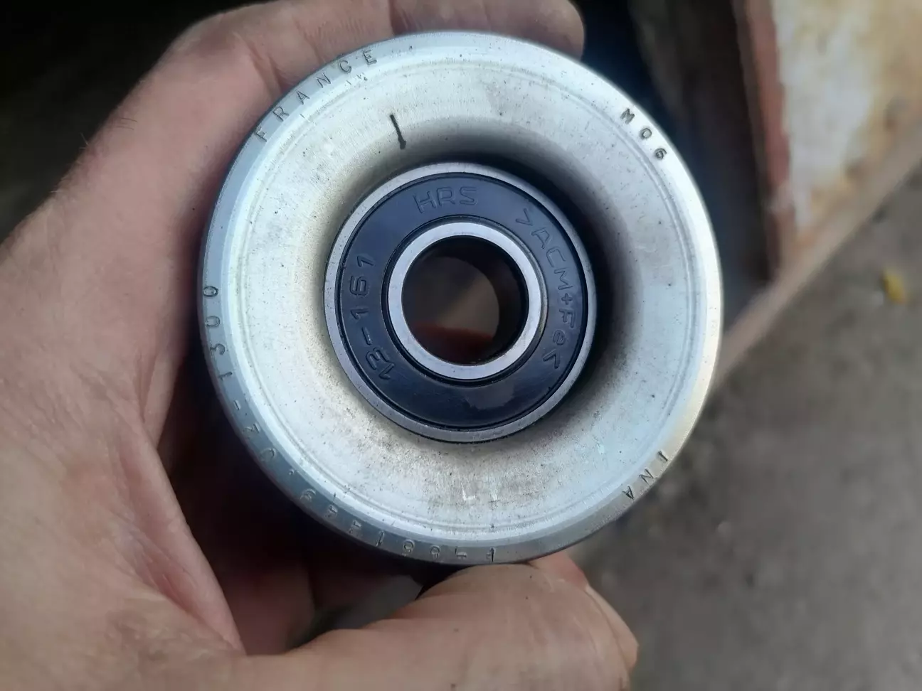 Підшипник ролика натягувача , начебто INA