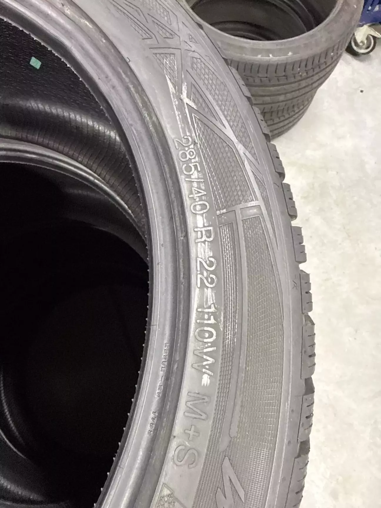 винесли показати яка та гума подивися позаглядав нормально