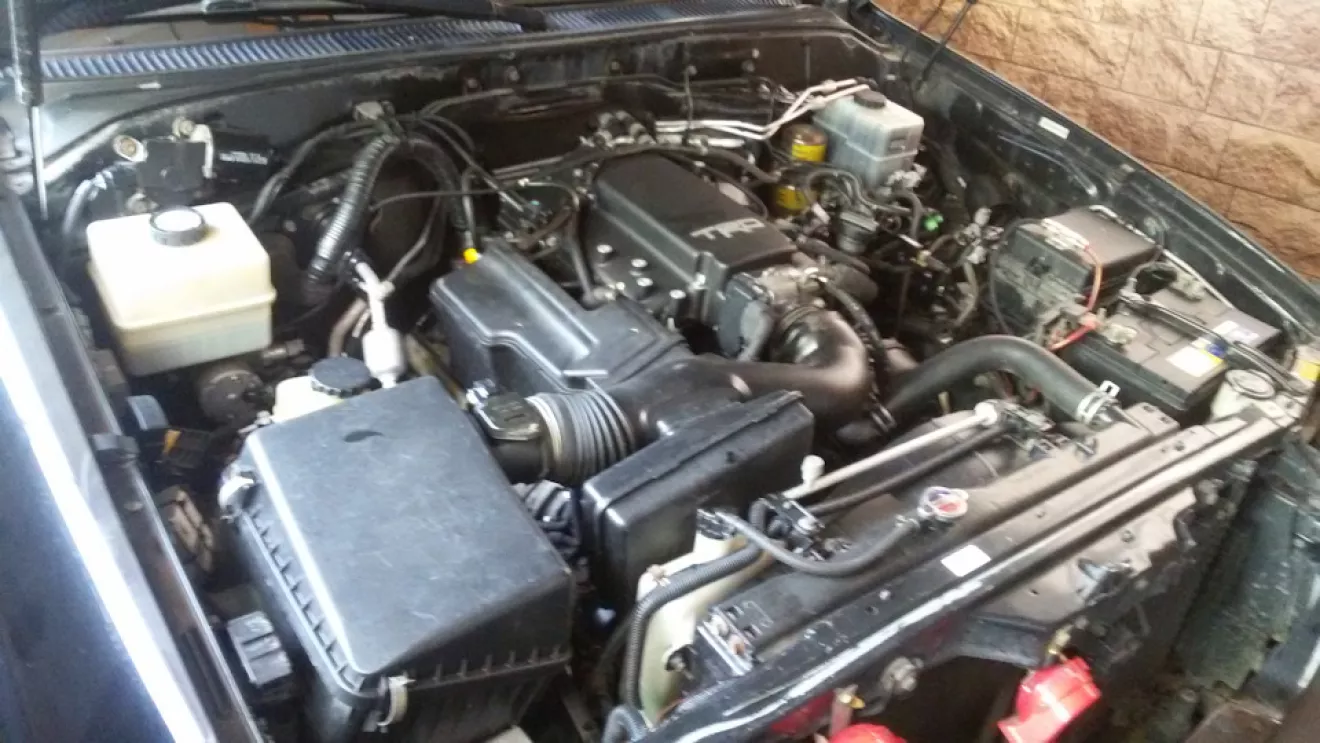 Lexus LX (UZJ100) Прибрав TRD, поставив газ. | DRIVER.TOP - Українська ...