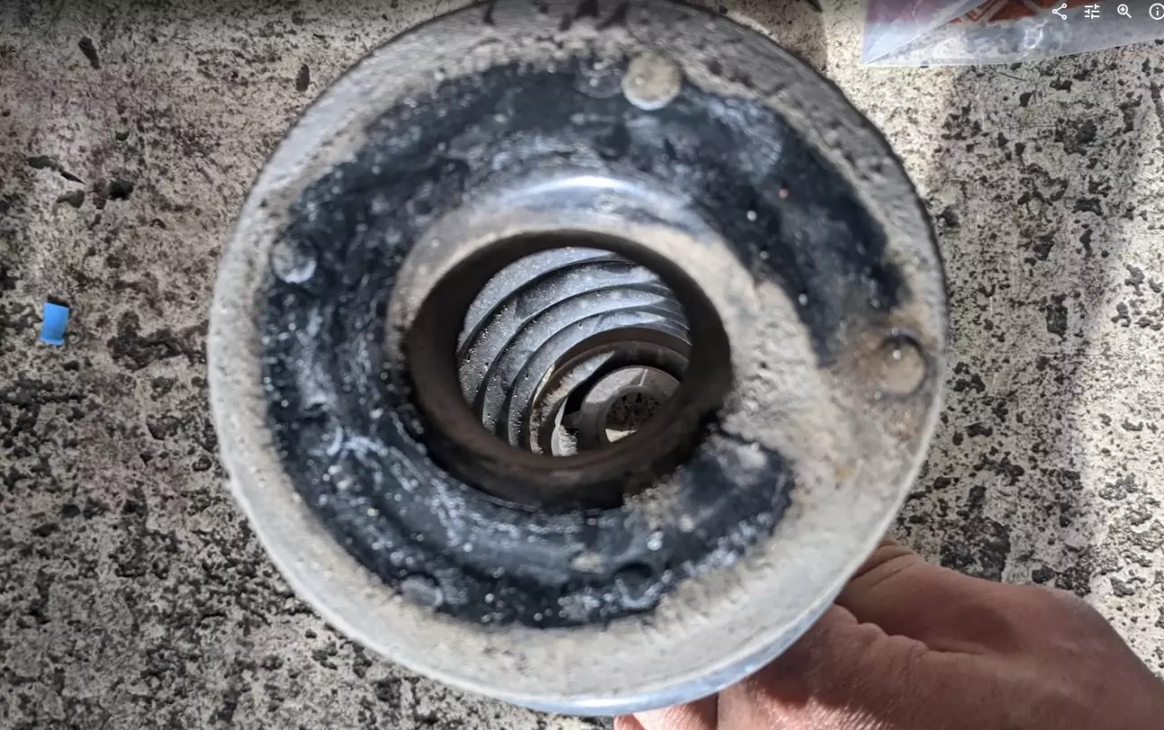 Підкладка, теж мабуть ще оригінал