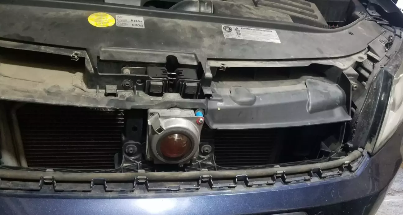 так виглядає вже встановлений радар