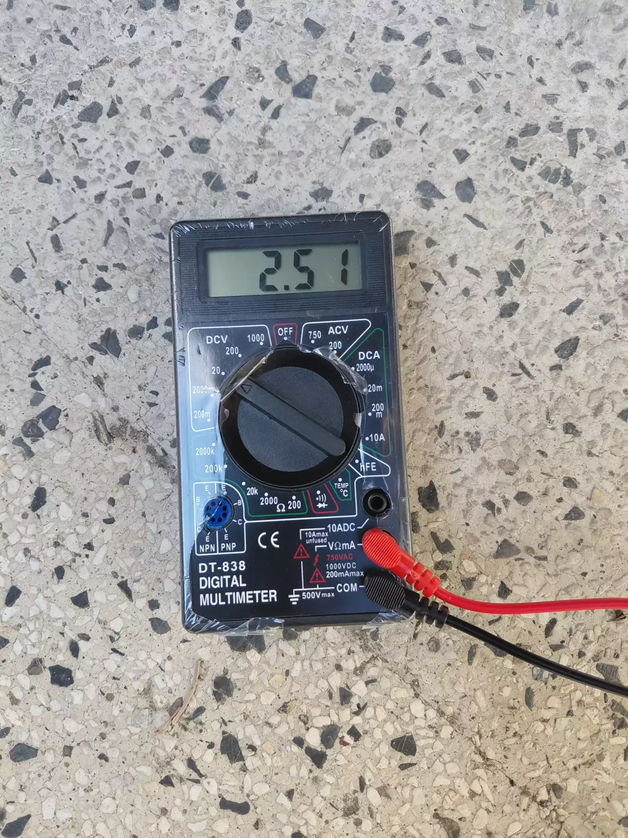 Нормальное рабочее напряжение подаваемое на датчик ABS