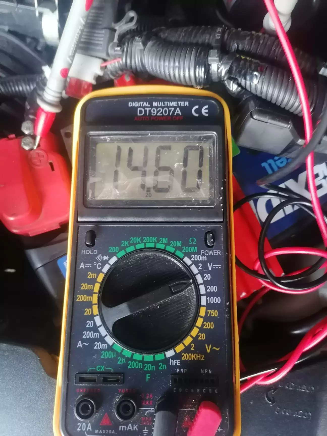 Генератор працює. Сторонні шуми пішли