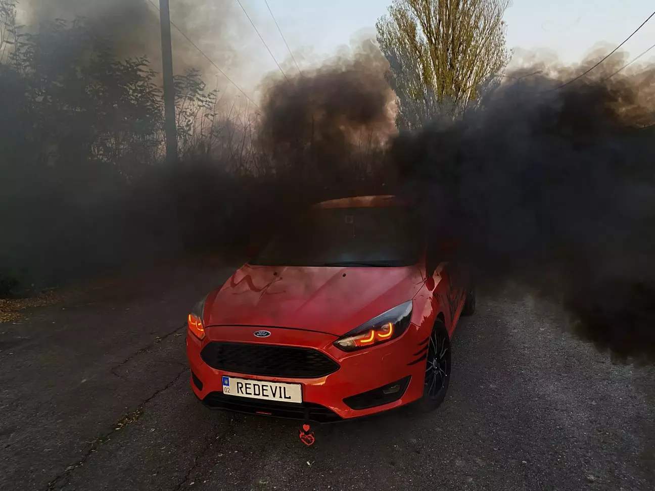 Треба було починати з чорного, його не шкода було б, тому що червоний був першим і не вдалим, т.я.ніколи такого не робила.