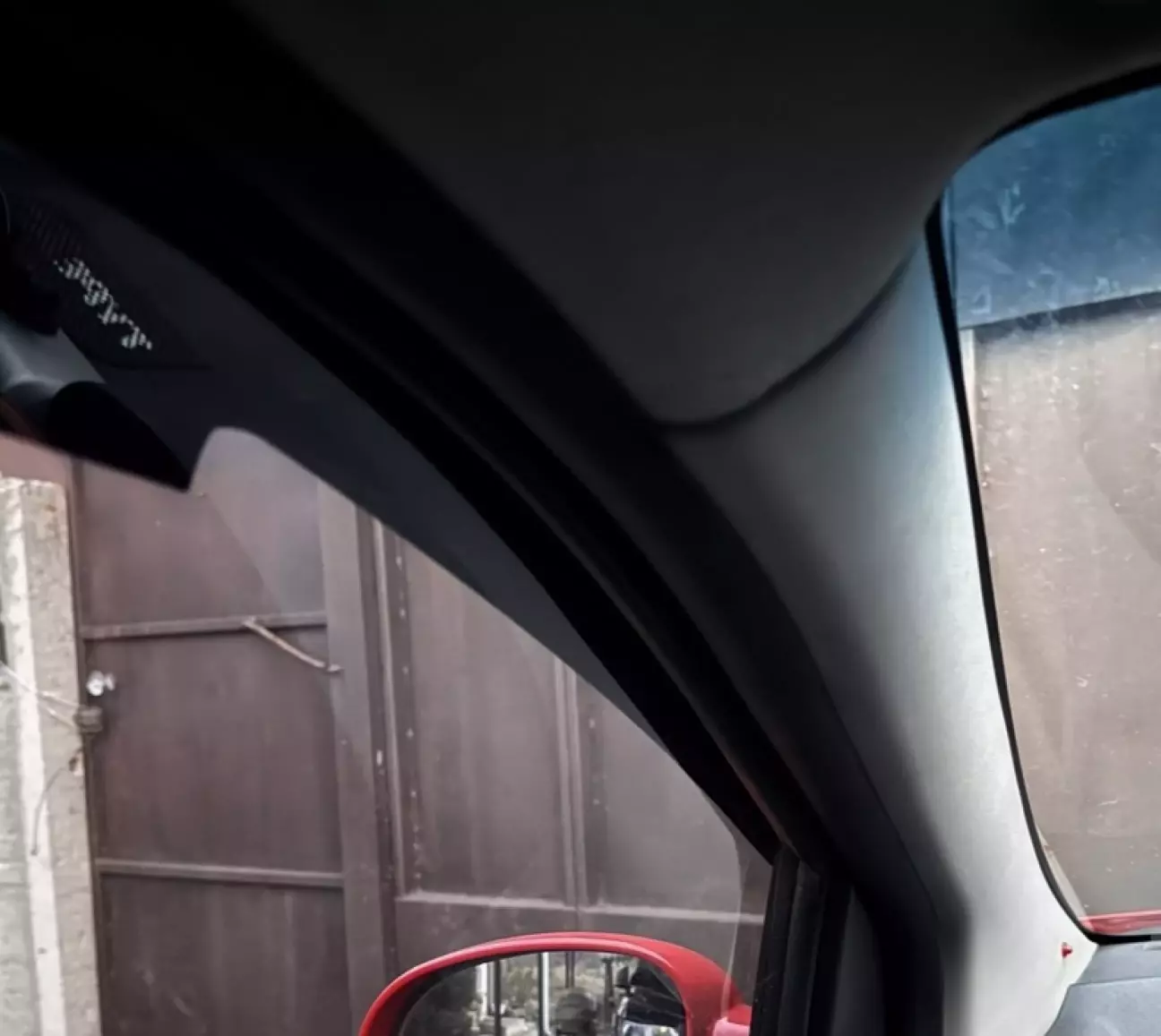 Вигляд із салону - оглядовості не заважає