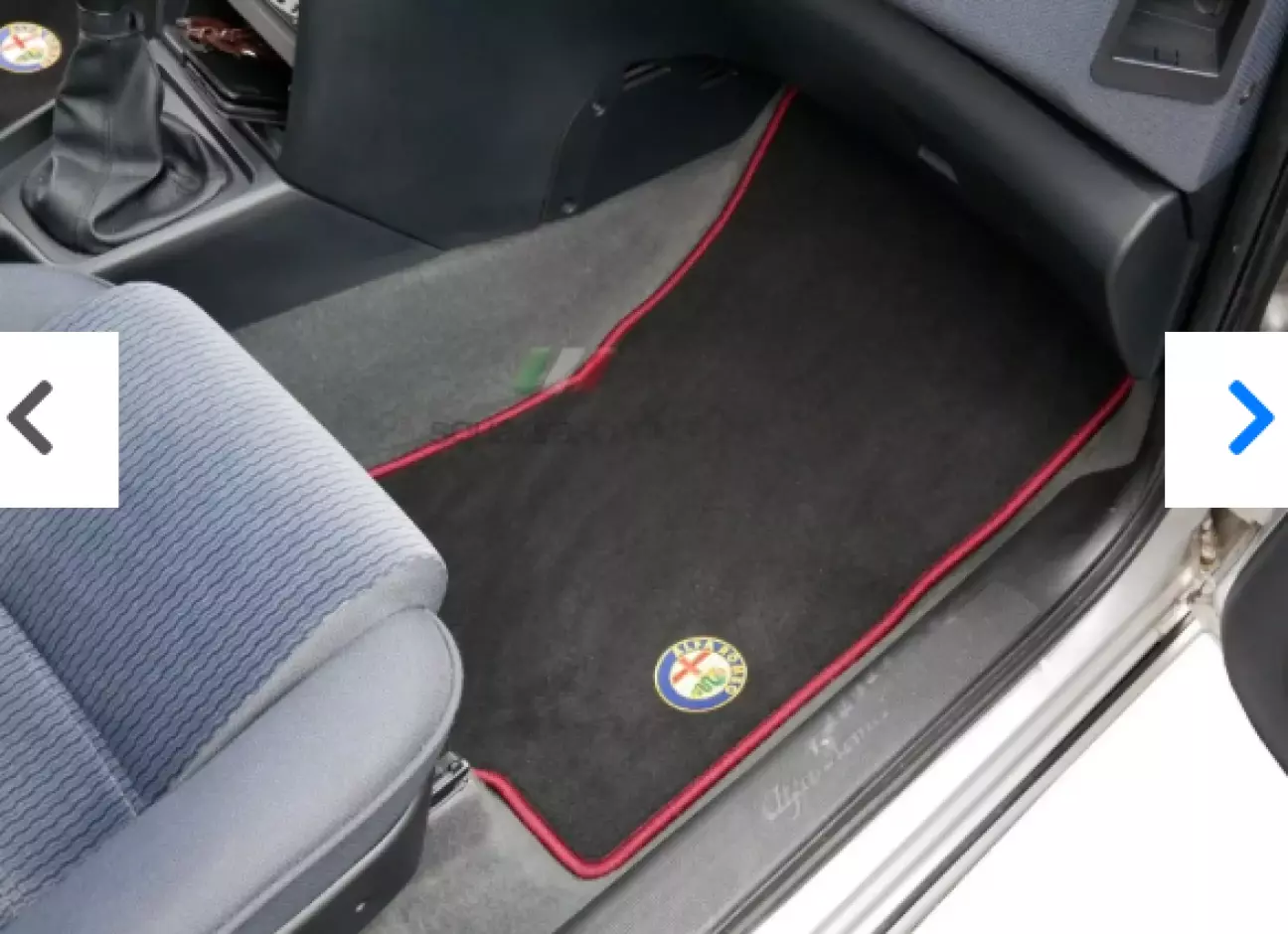 Это при том что на все остальные модели машин у них идут ковры с черным кантом.