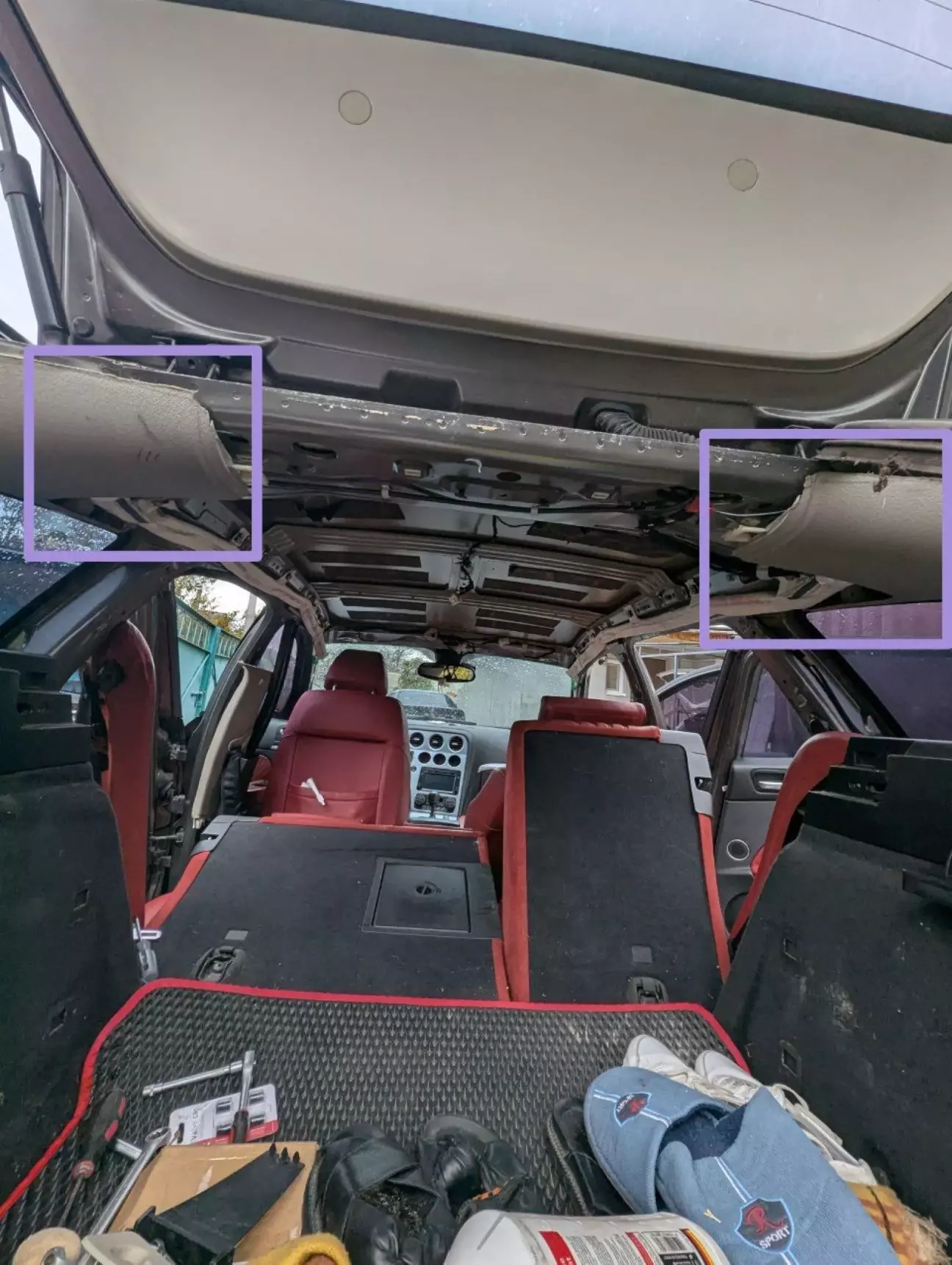 Етап 12. Як зняти задні стійки багажника