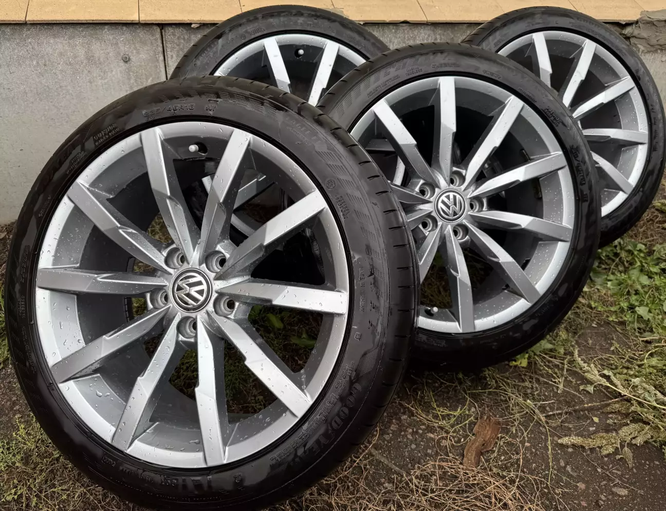 Диски довго шукав в такому стані, з вибором шин теж поморочив голову… 😍