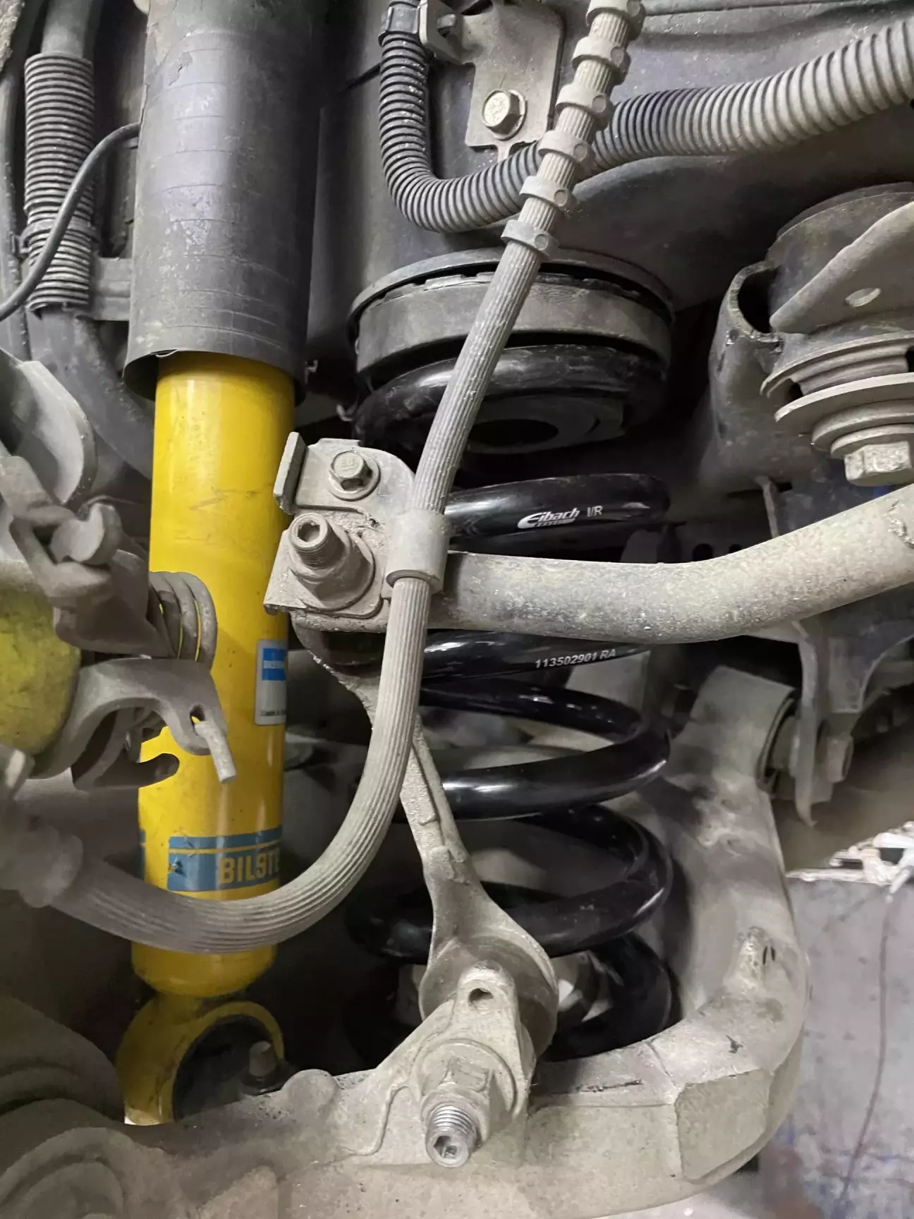 Задня стійка Bilstein B6 + Eibach Pro kit, яскраво