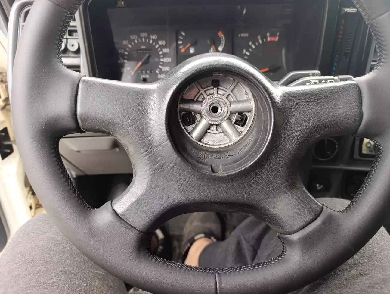 Ставлю своє старе оновлене кермо