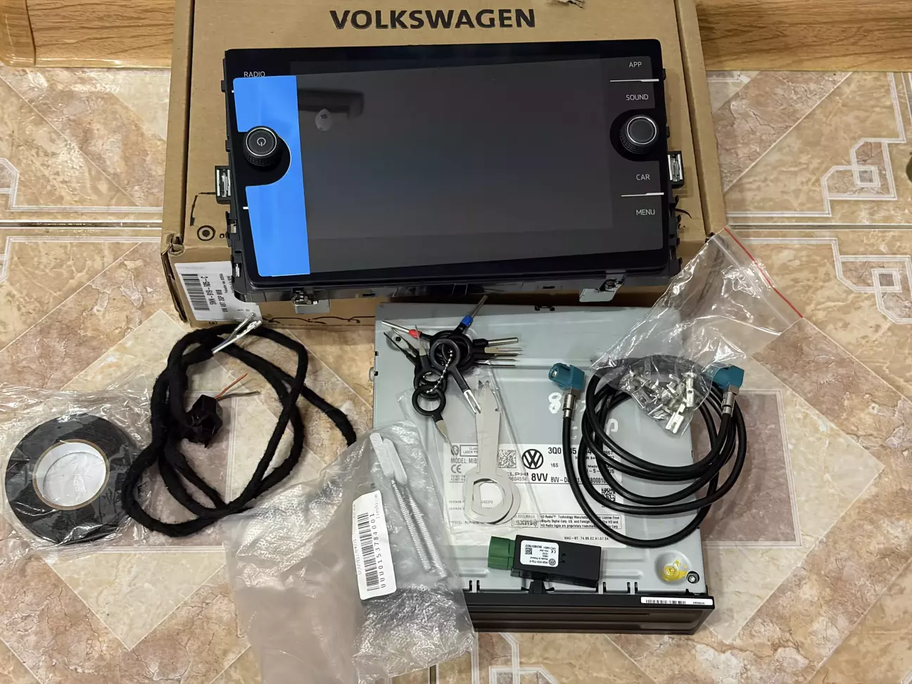 Повний комплект для переходу на нову мультимедіа.