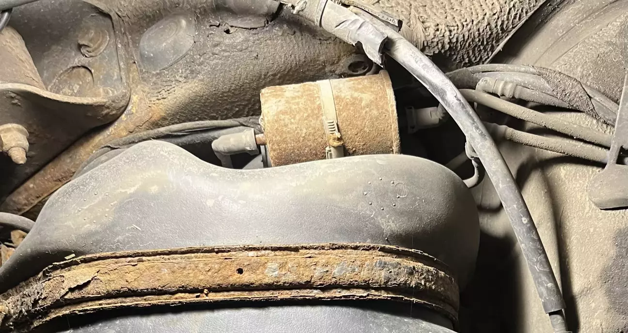 Старий фільтр, виробник - невідомий :)