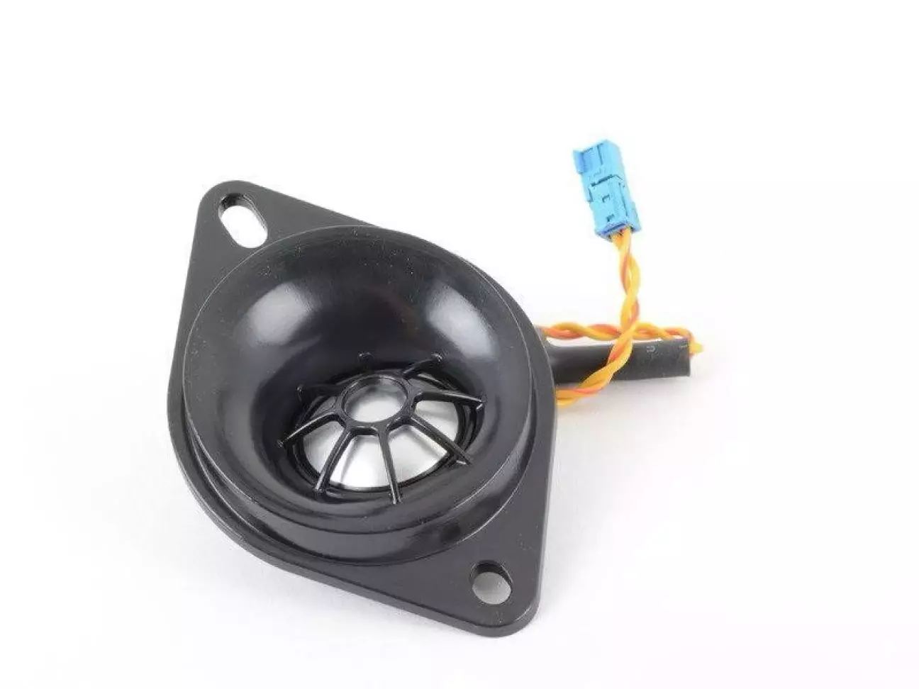 Такі ідуть в комплекті F30/F32 та підійде лиш в центральний динамік, в торпедо.