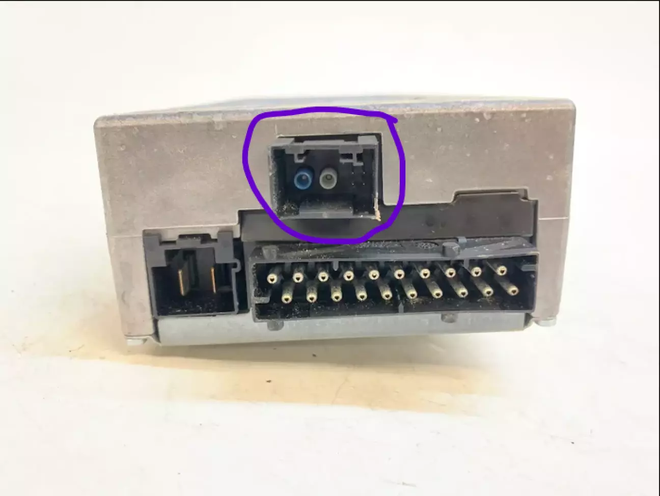 Посилювач Harman/Kardon без ASD