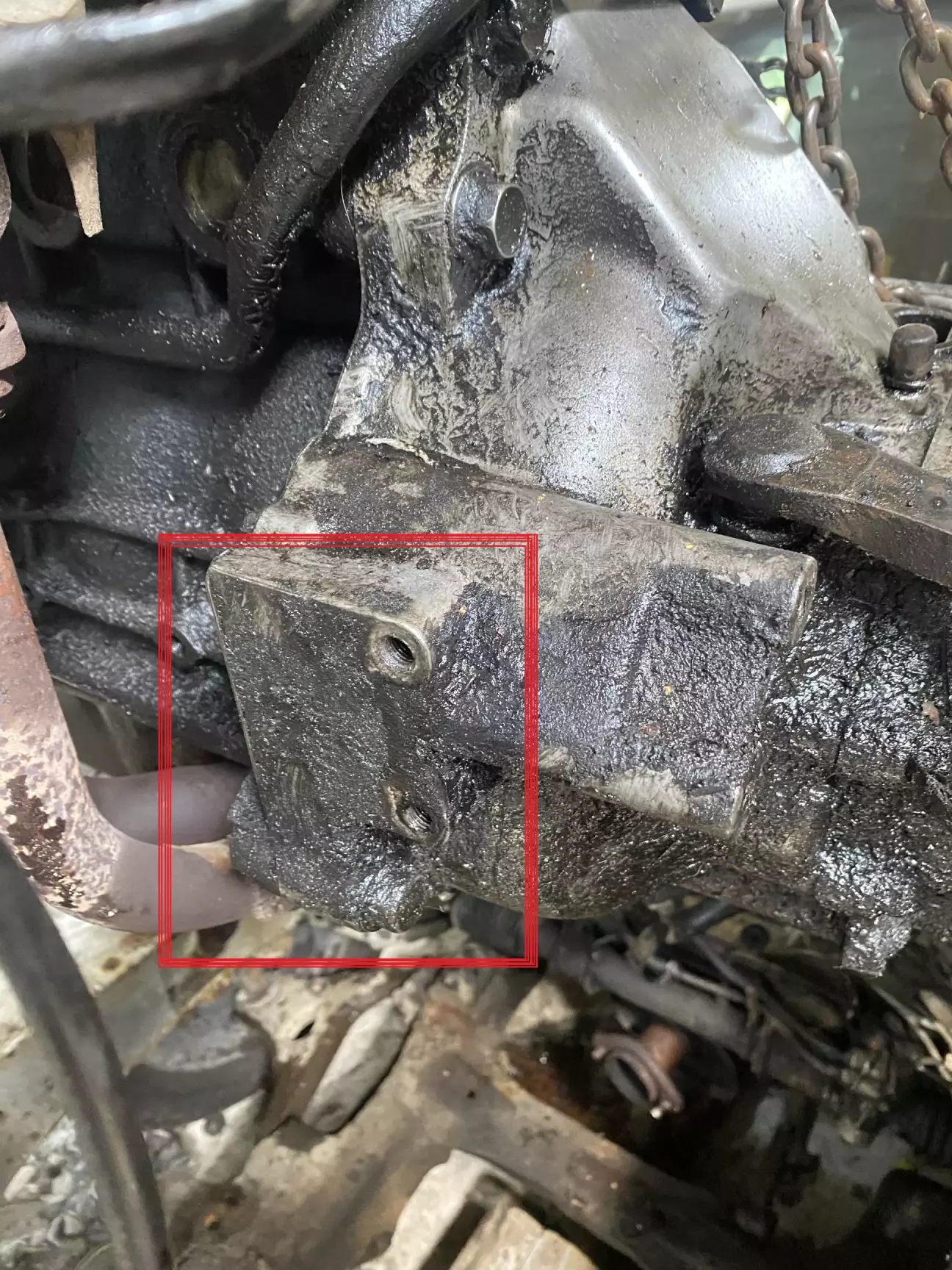 Подушка з переду(знята)