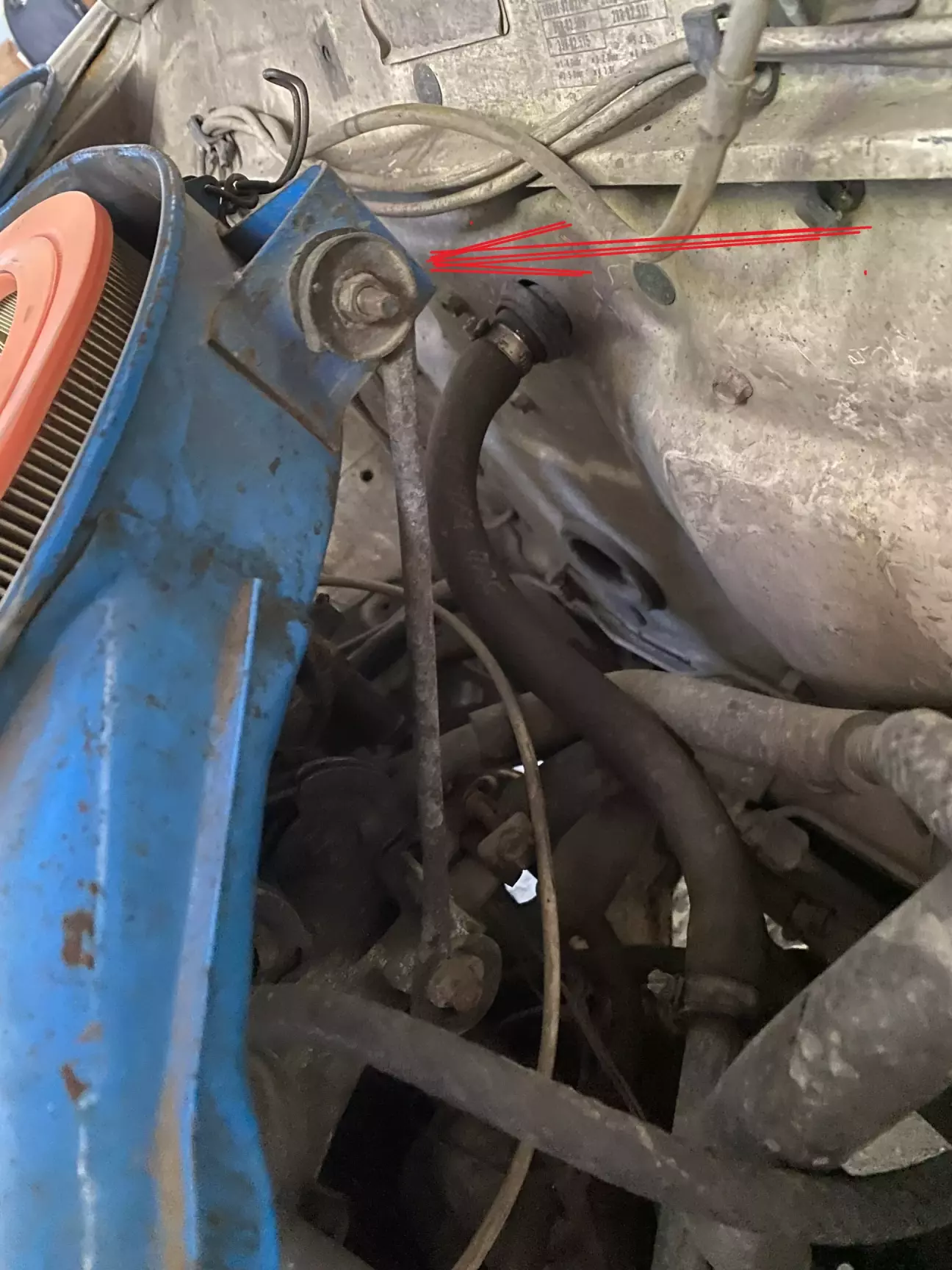 кріплення тільки з синього корпусу відкрутив, інша сторона мертво прикипіла.