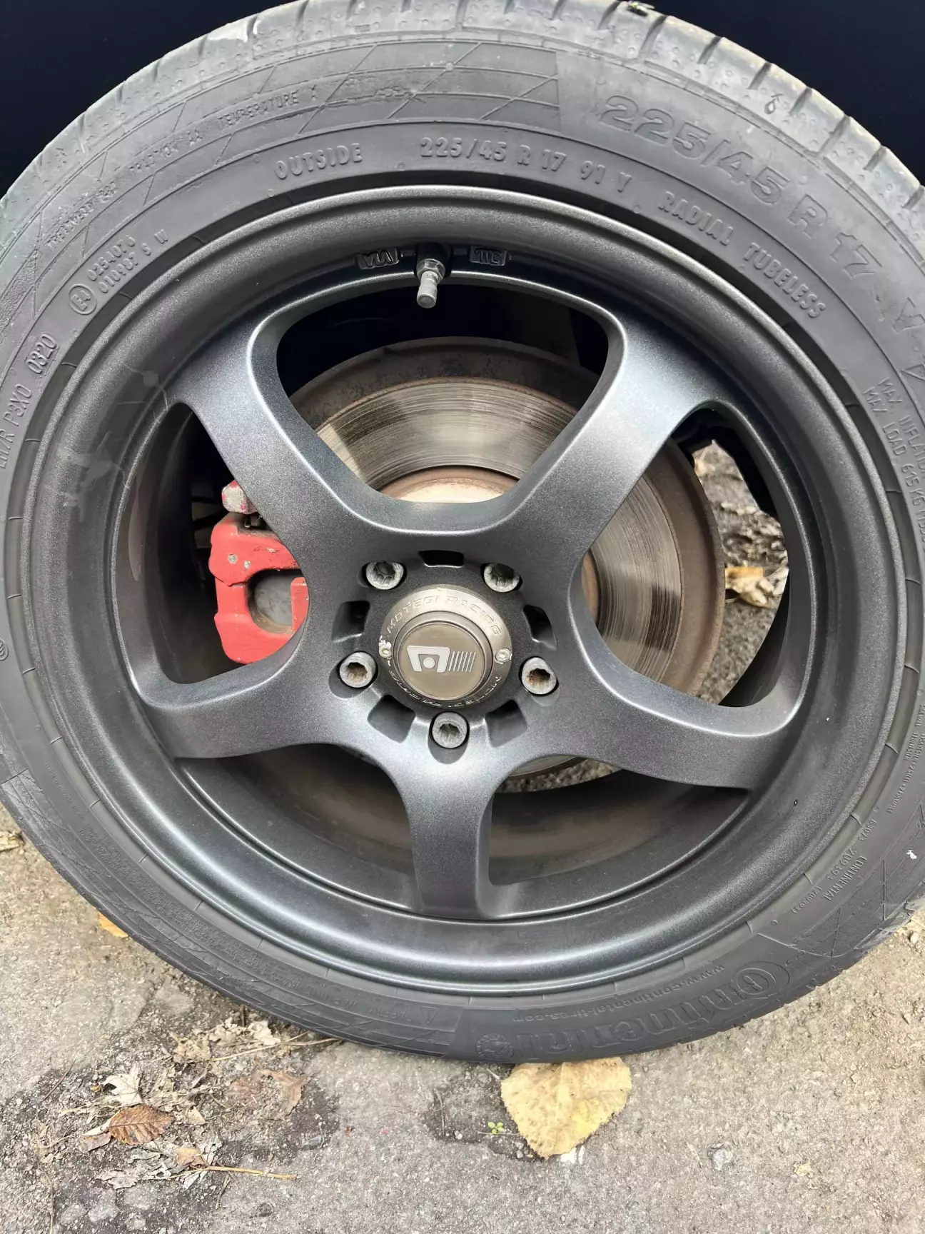 Ось такий був колір «старий облізший вогнегасник»