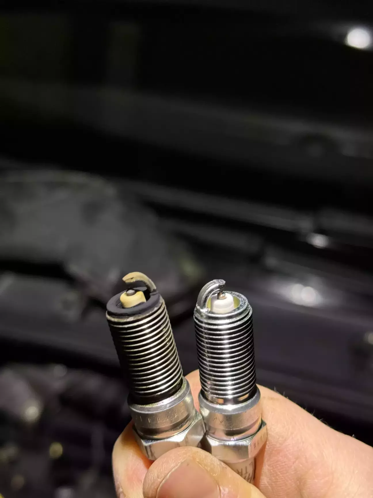 Стан можна оцінити. Всі 4 свічки мають однаковий вигляд.