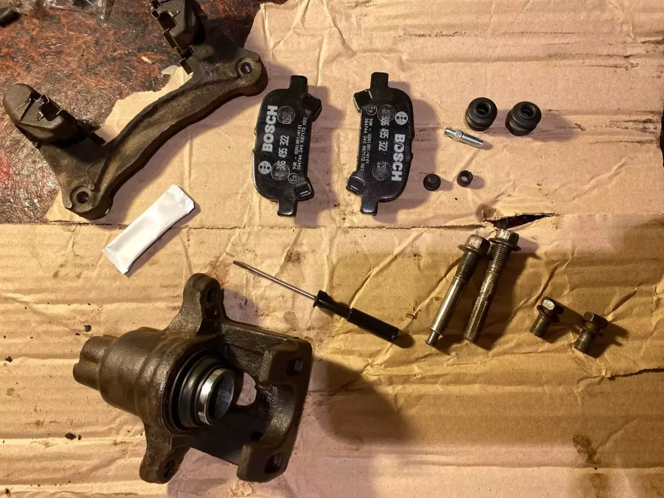 процес чистки, змащування та збору)