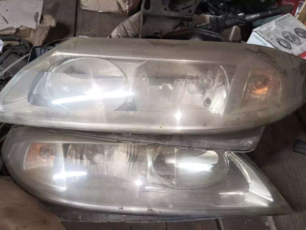 Фари, стан не дуже 500грн пара