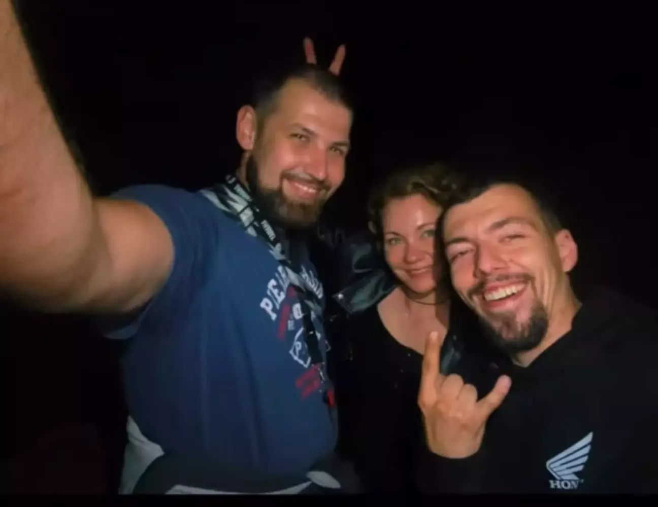 Добра атмосфера. Байкери - то інші люди, завжди дивує наскільки це дружелюбний народ, тут всі свої, незалежно від того, хто ти там, на чому приїхав - головне- то має бути мотоцикл))