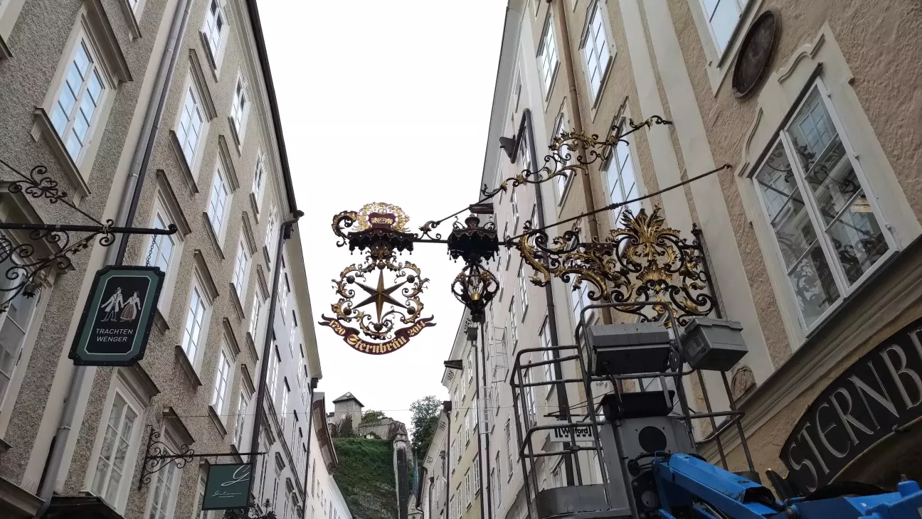 обожнюю ці старовинні вивіски!