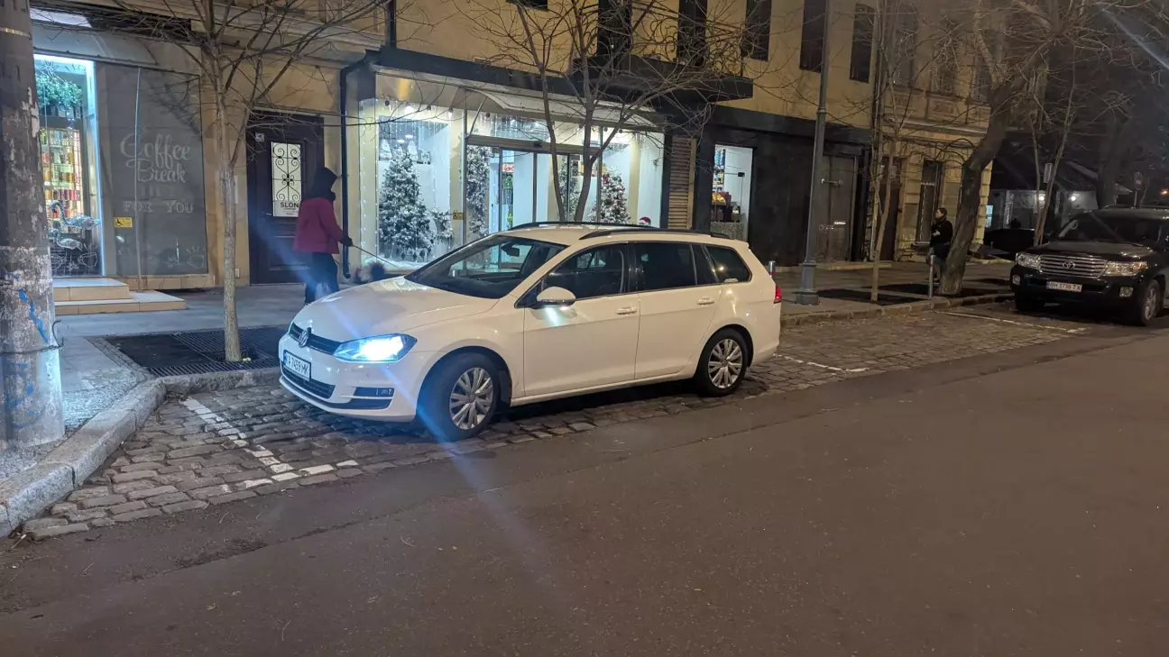 І ввечері знову зловив себе на думці, що таки гарно)