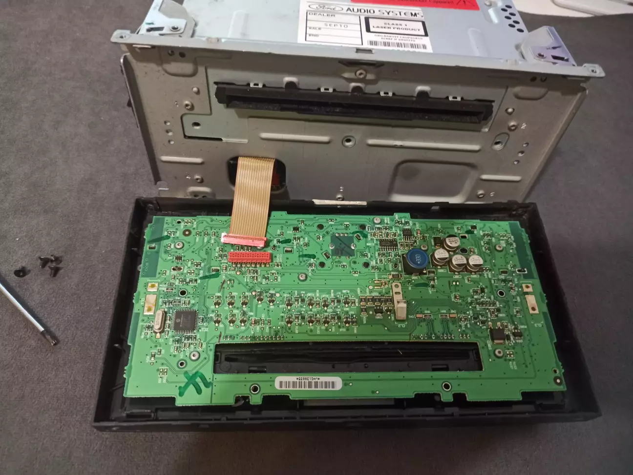 Знімаю панель