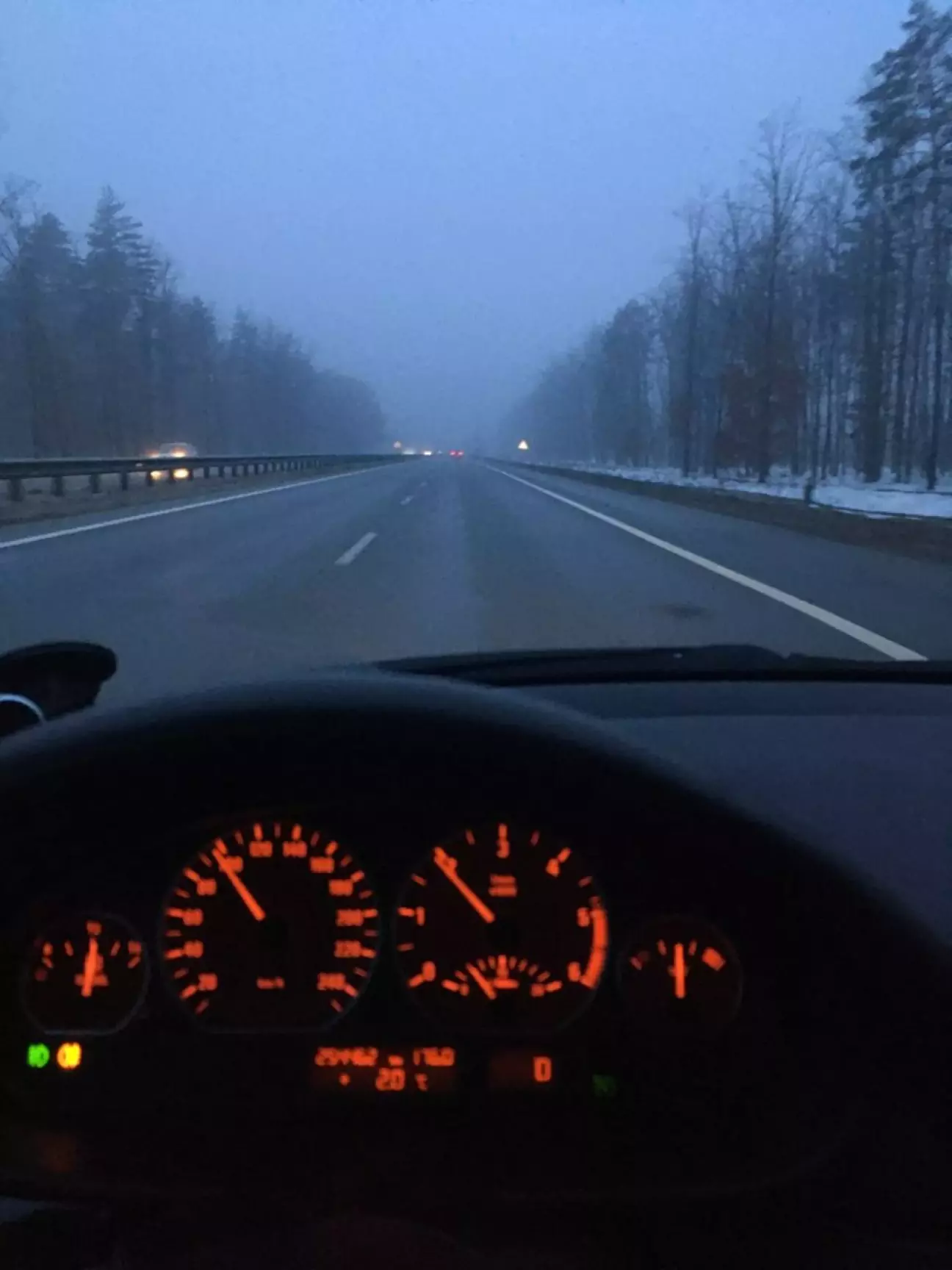 Дідуєм на круізі до Житомира) Погодка була підступна, та і виїхати вийшло раніше ніж планував.