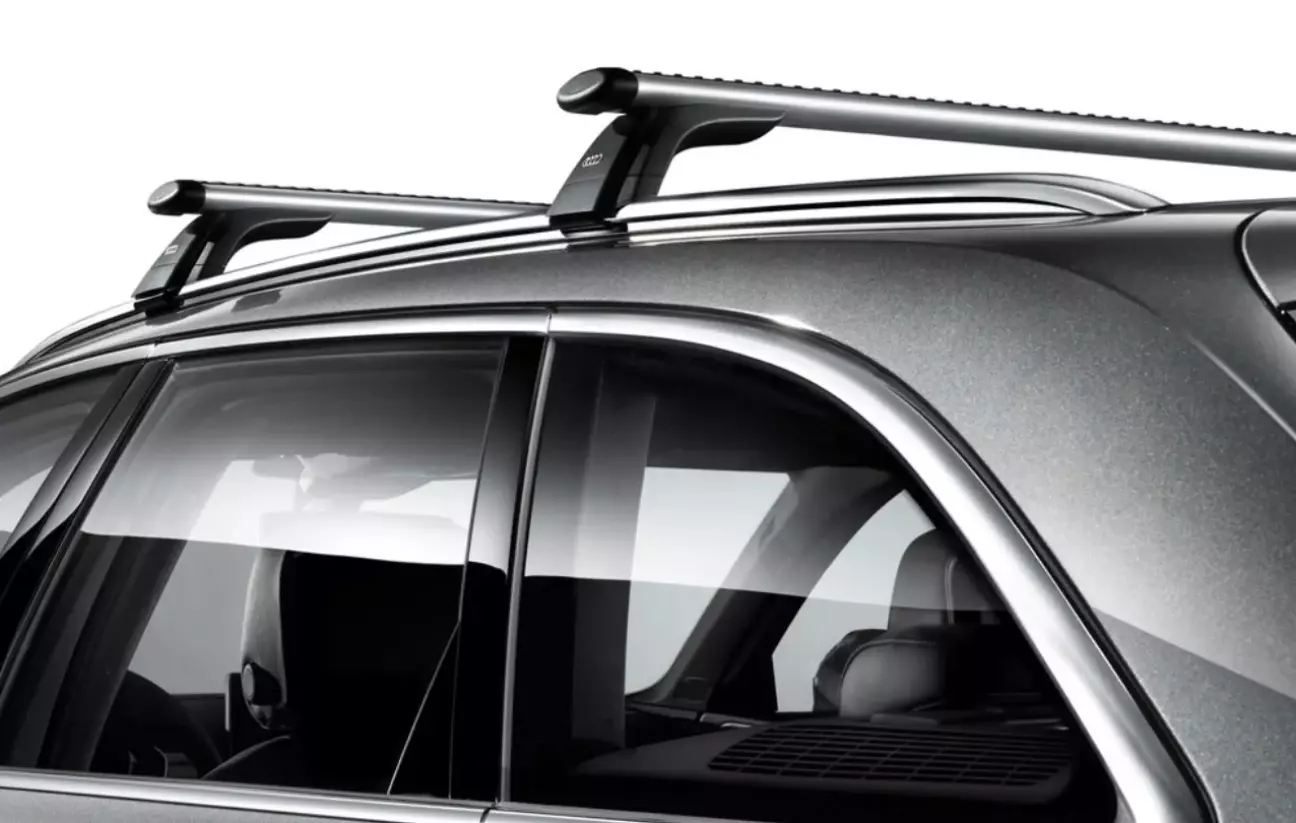 Оригінальні рейлінги 8W9071151 на Avant (8K9071151D)