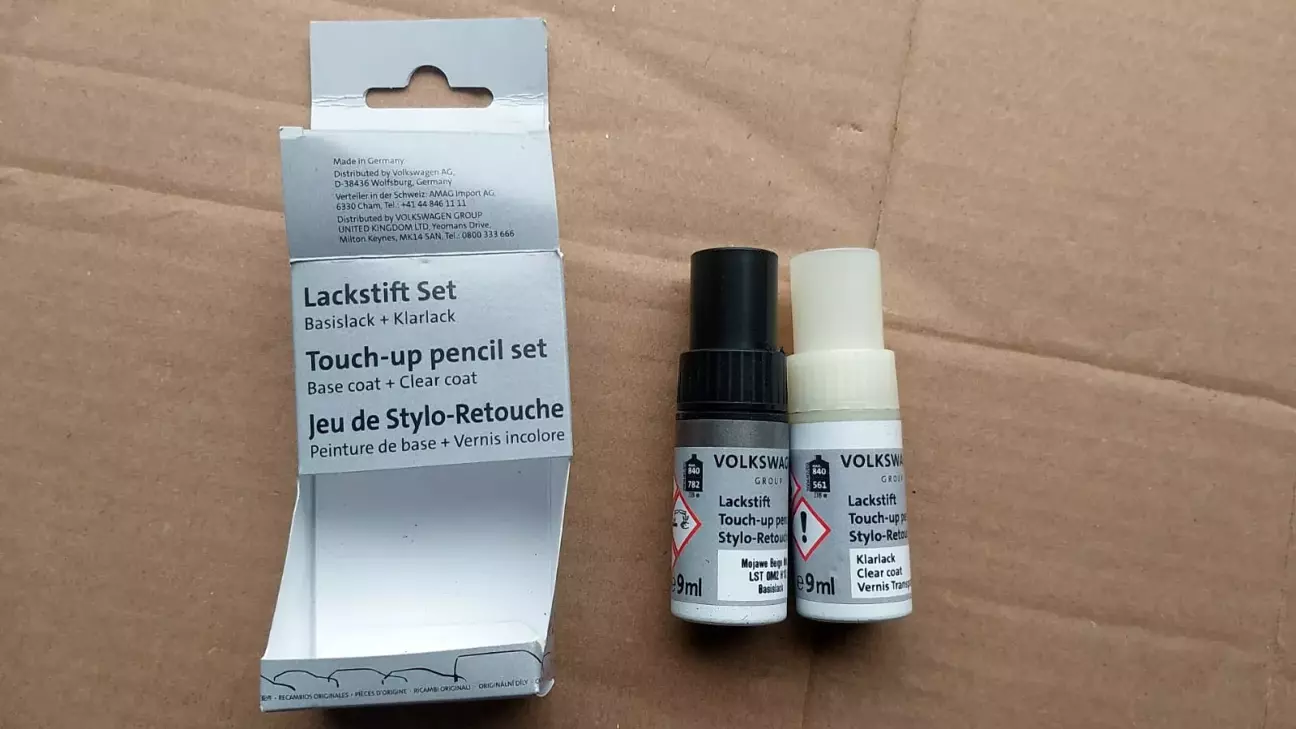 ОЕМ набір для підфарбування сколів Volkswagen LST 0M2 H1X