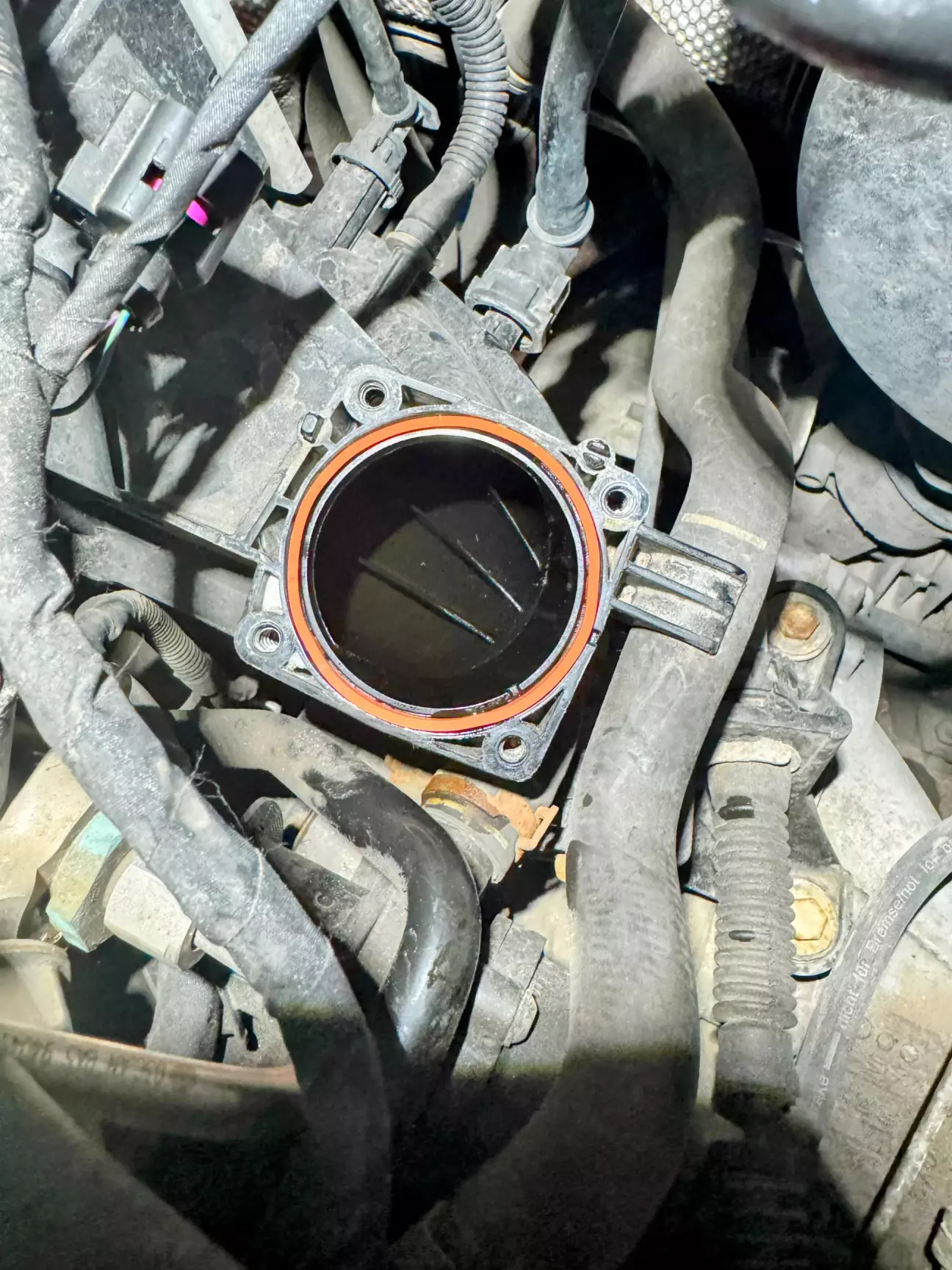 Ставим прокладку и собираем все назад.