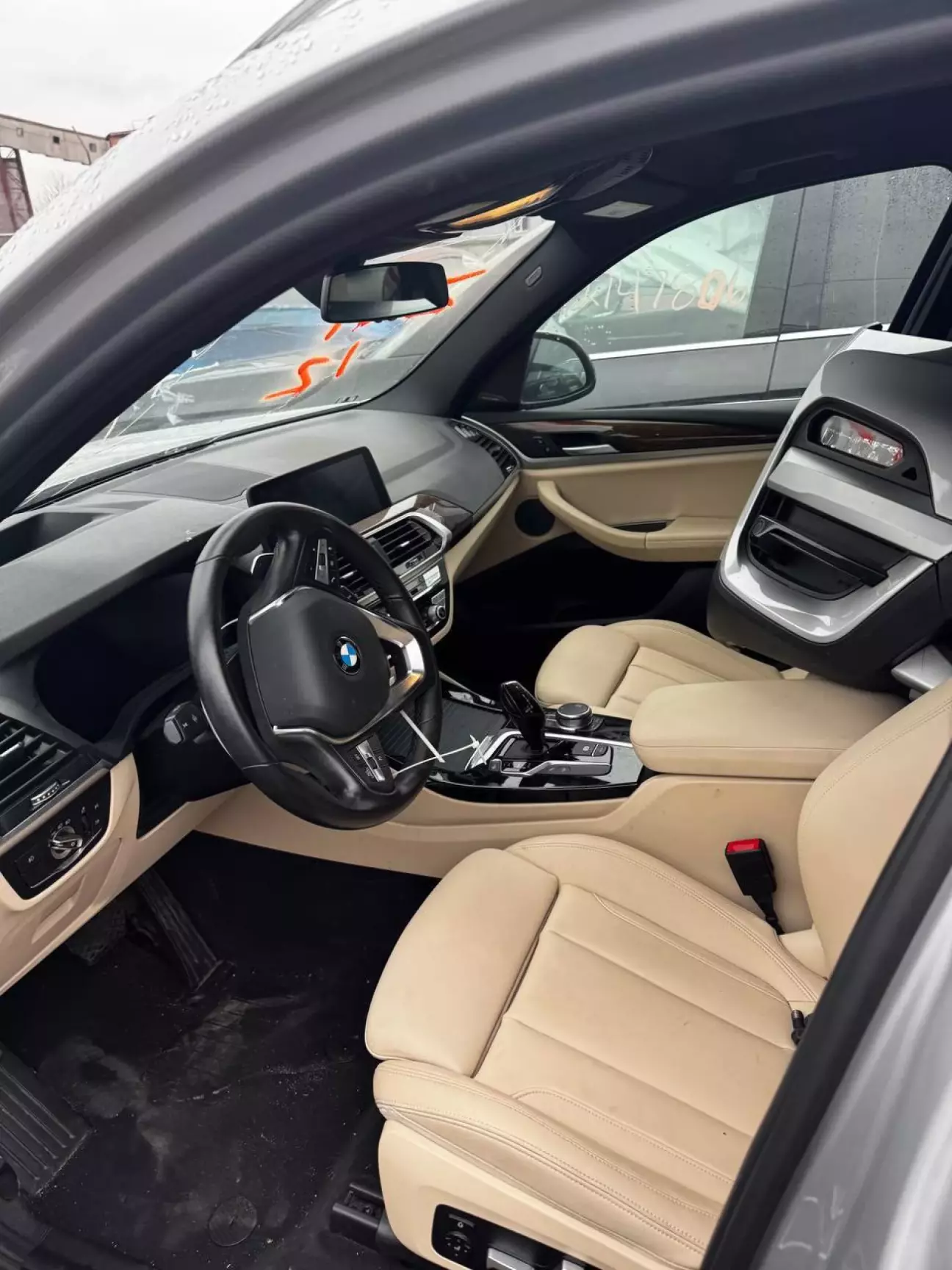 Вже бачу, що треба буде хімчистити салон.