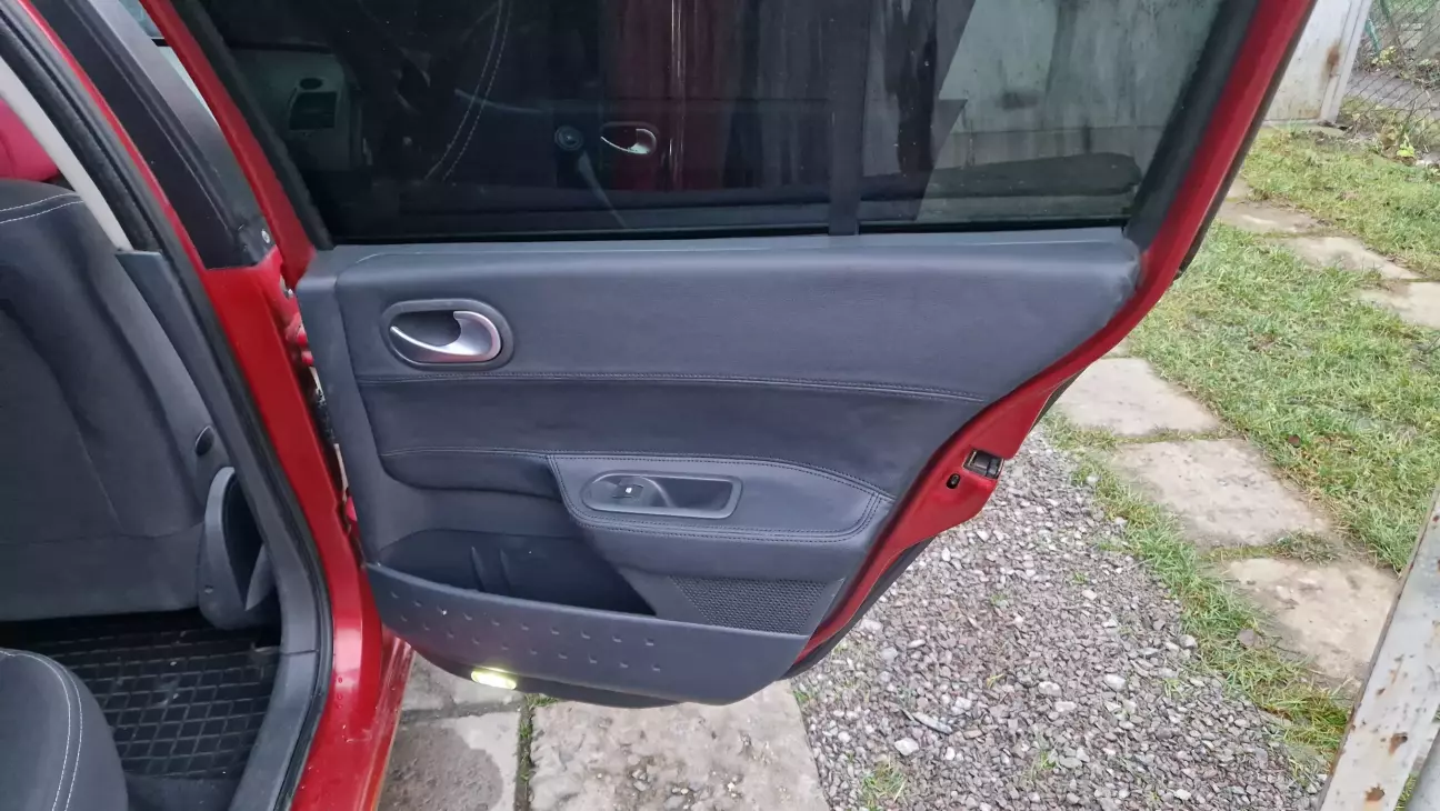 Таке маємо (буде краще після фену і пари)