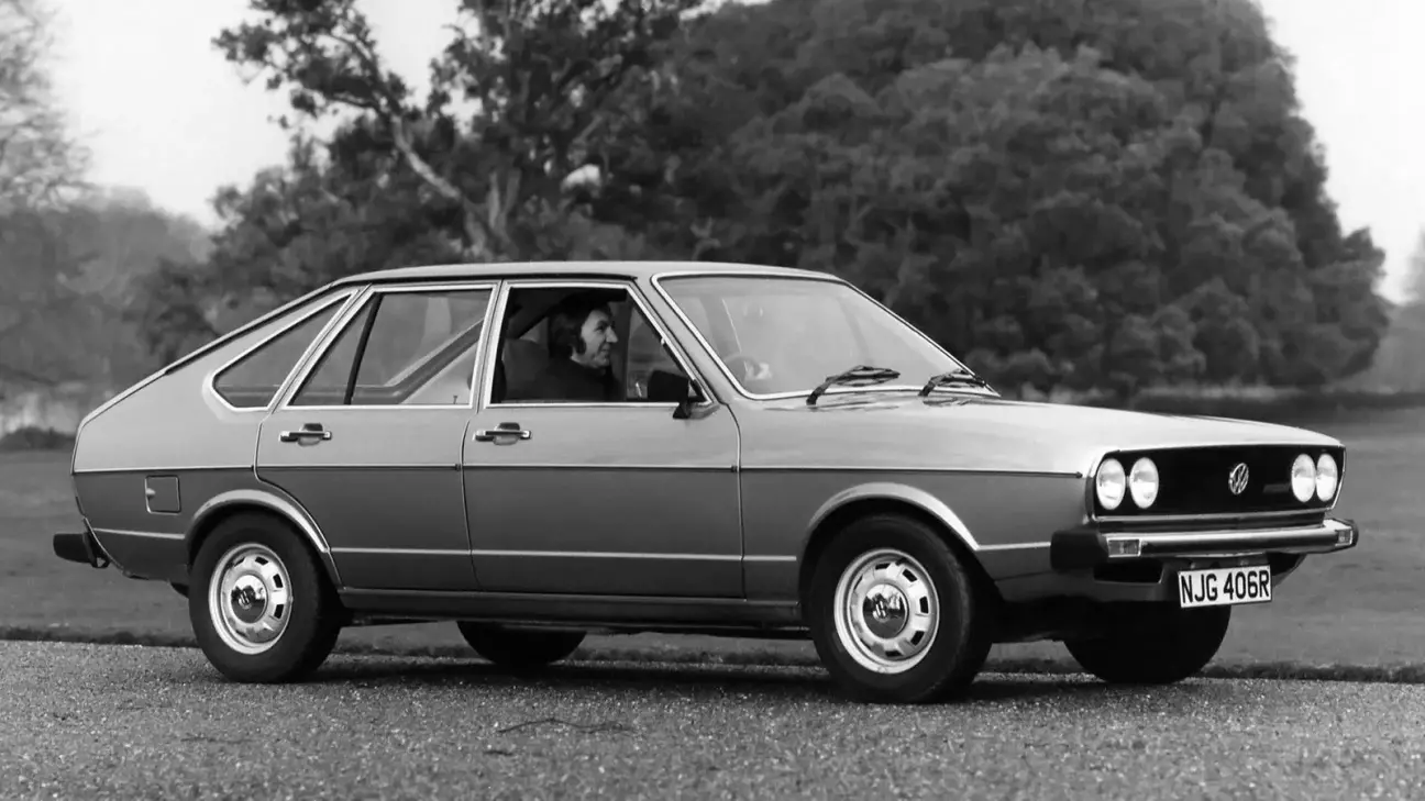 Топова комплектація Volkswagen Passat B1