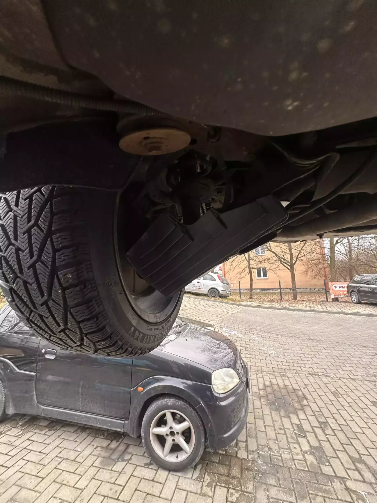 Вид вже спереду