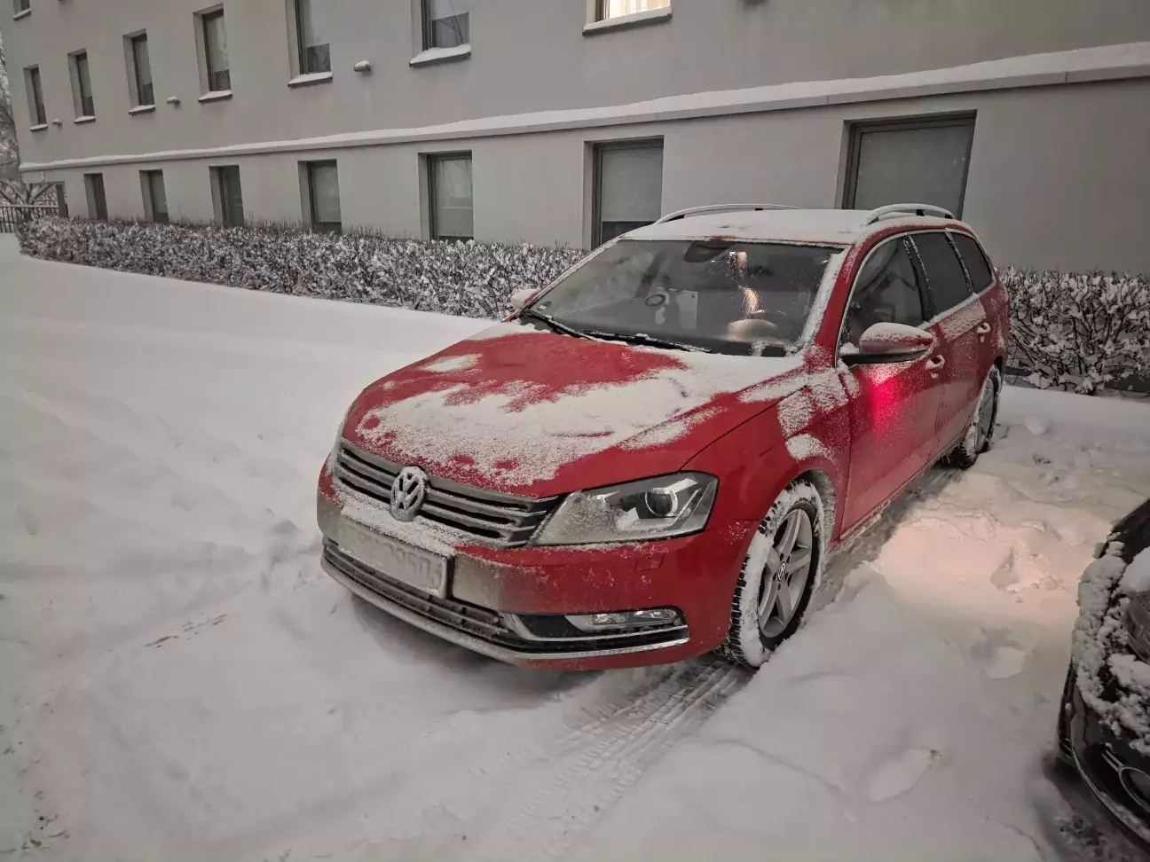 4 motion в таких умовах пре як треба. Дуже стабільно і впевнено стоїть на дорозі.