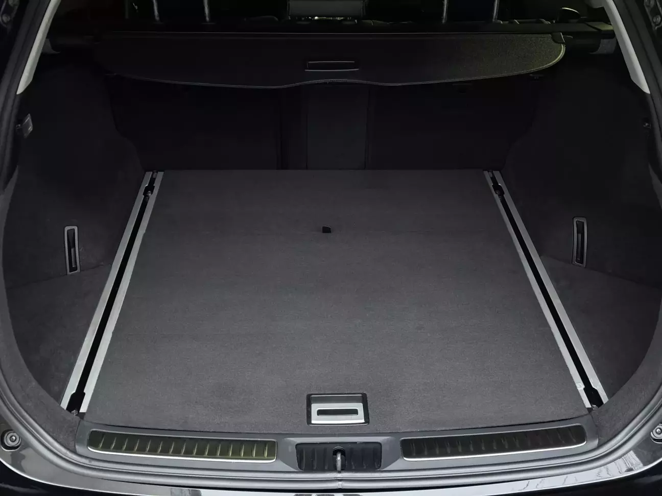 Фіналочка) Як я важаю новий поріг повністю відповідає стану багажного відсіку.