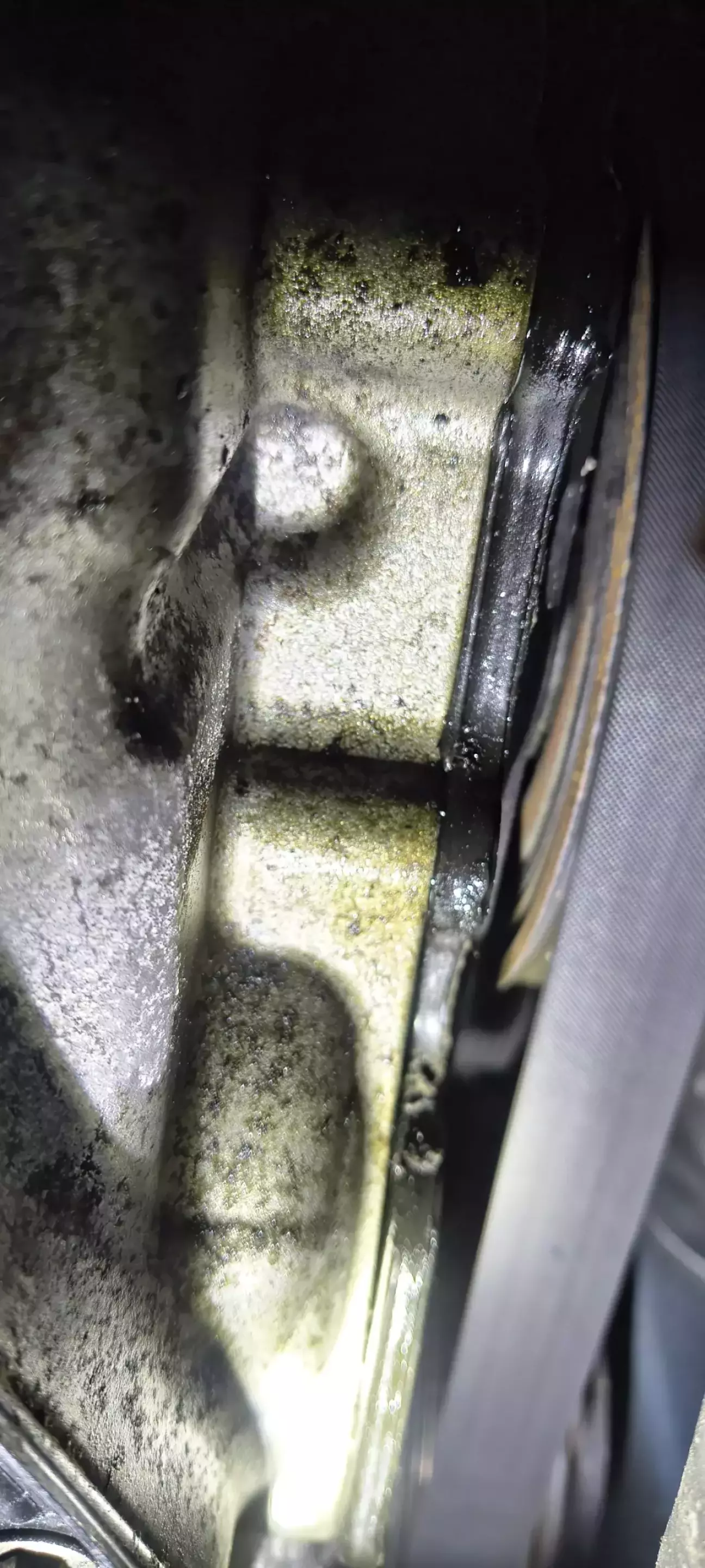 На мій погляд - не так вже й критично. 🤔🙄