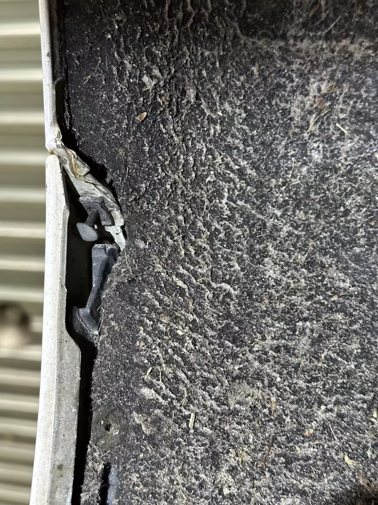 пам'ятайте за ці кліпси кріплення/фіксації бампера