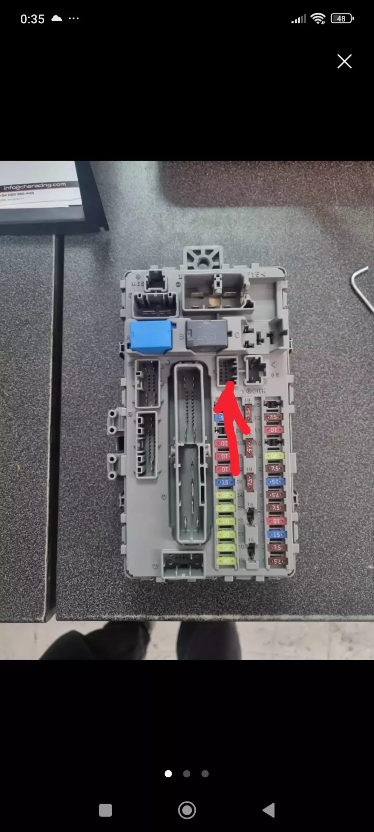 Фішка була знята з старої проводки,після установки Navi