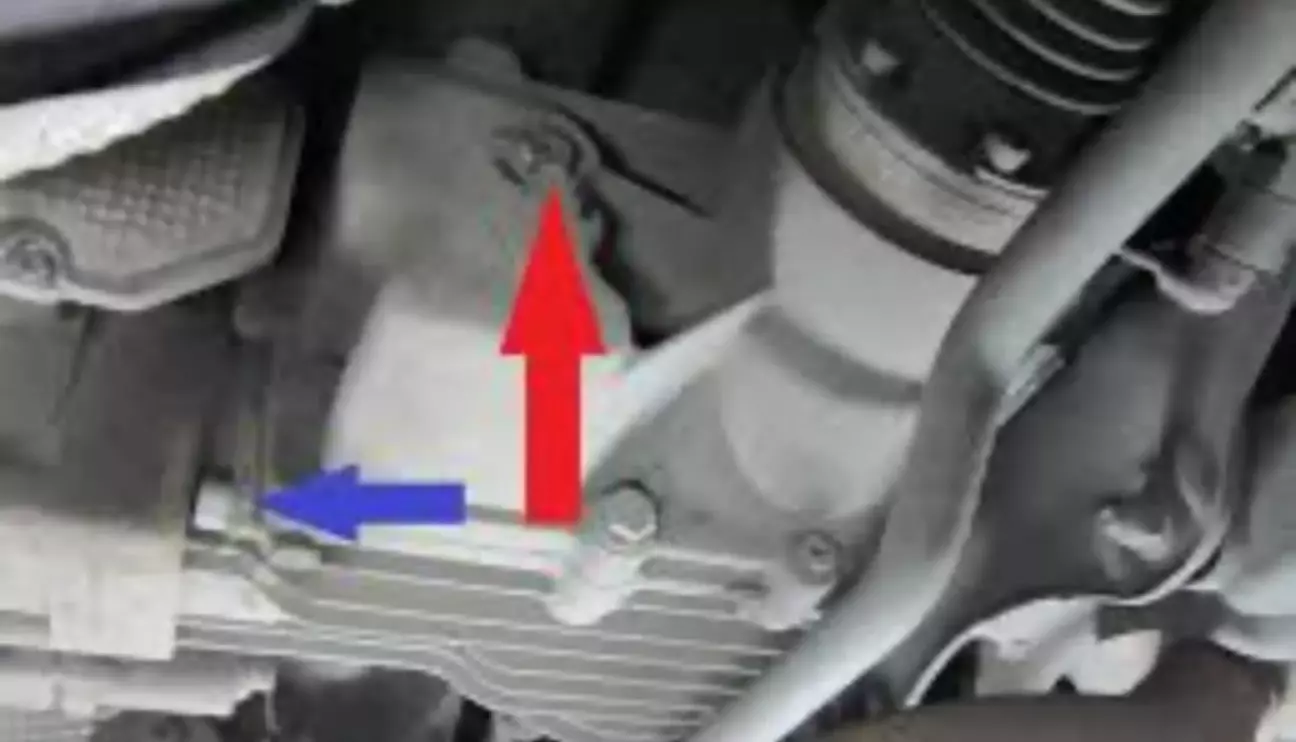 Синя зливна Червона заливна