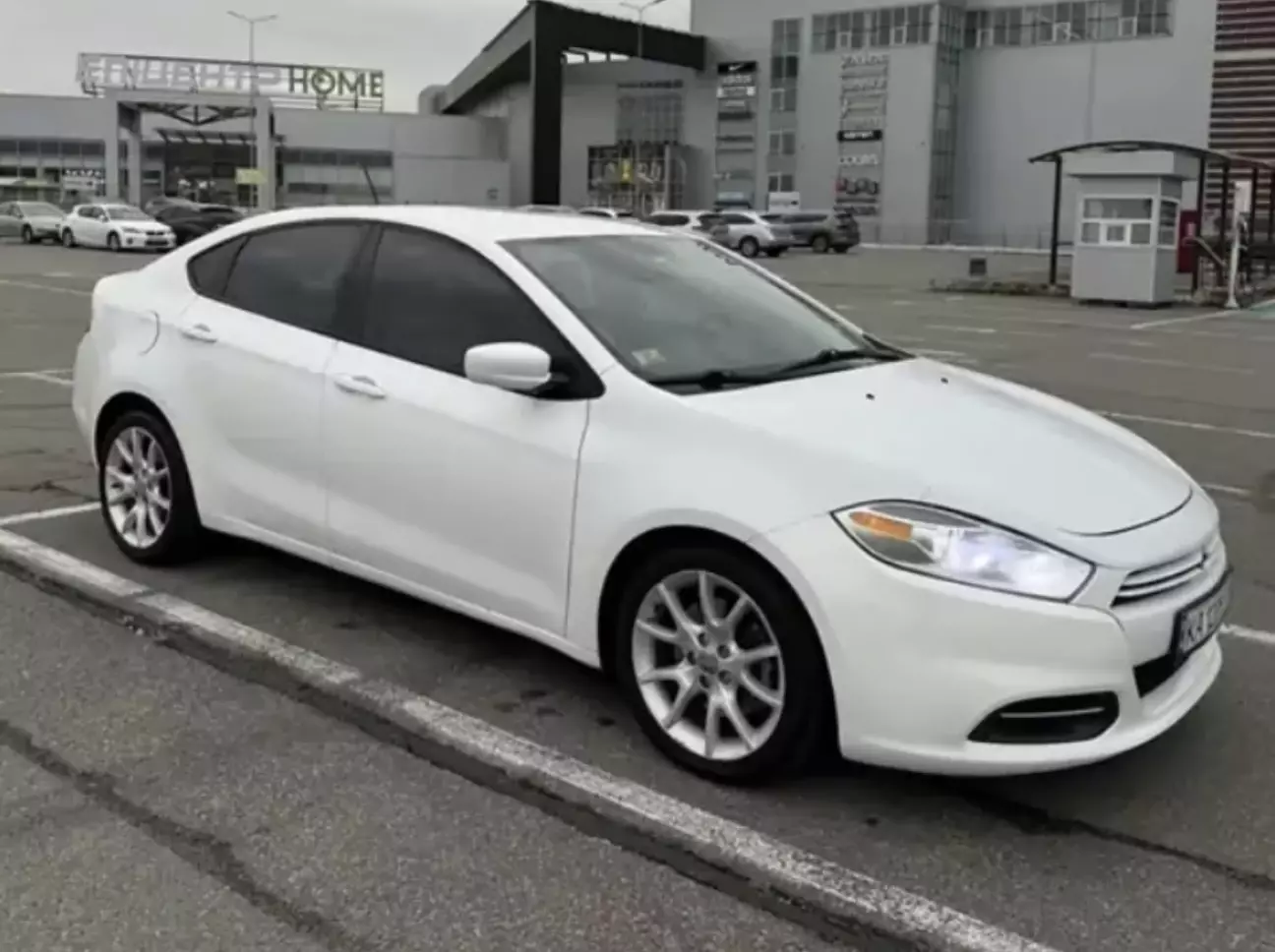 Бампер треба фарбувати . Капот під заміну (Тайвань іржава)