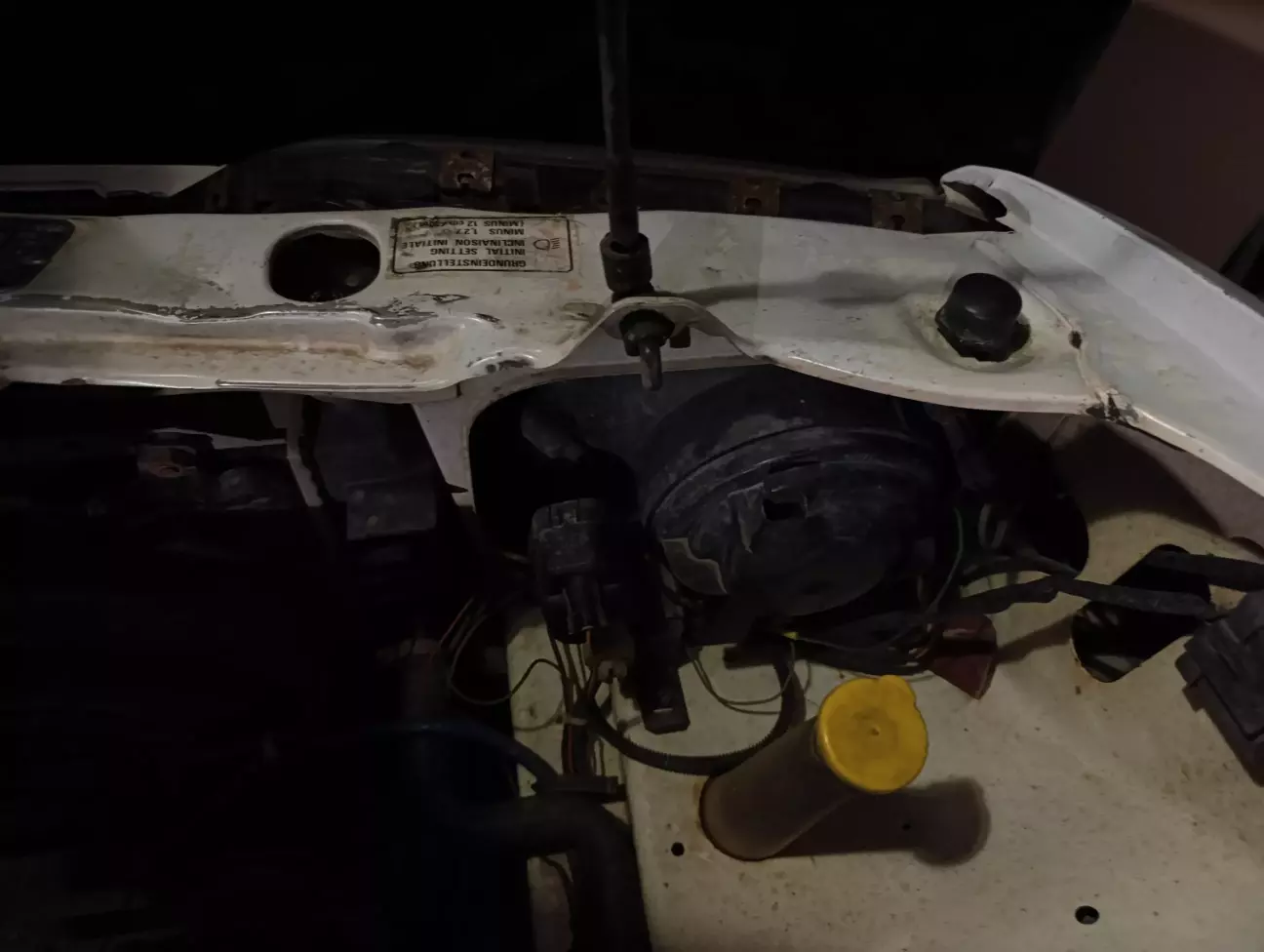 Відриваєм кришку