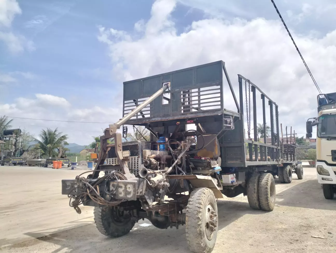 А такий медмаск нас чекав на заправці