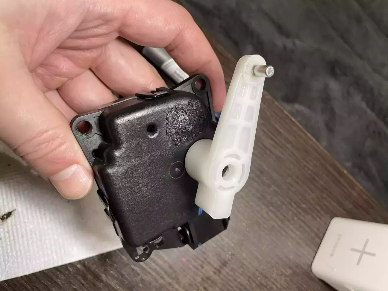 Вийшло якось так. Візуально картинка погіршилася, але практичність виросла))