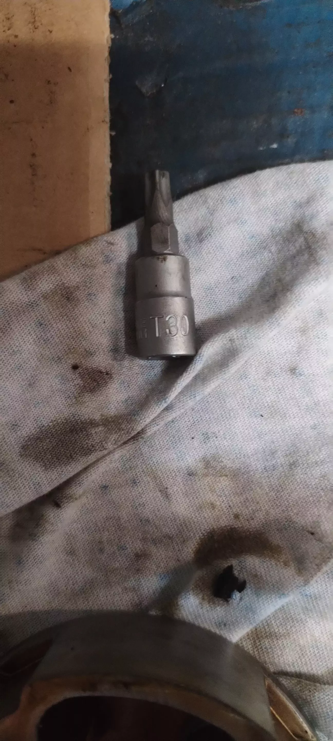 без такой головки не розібрать фазік.