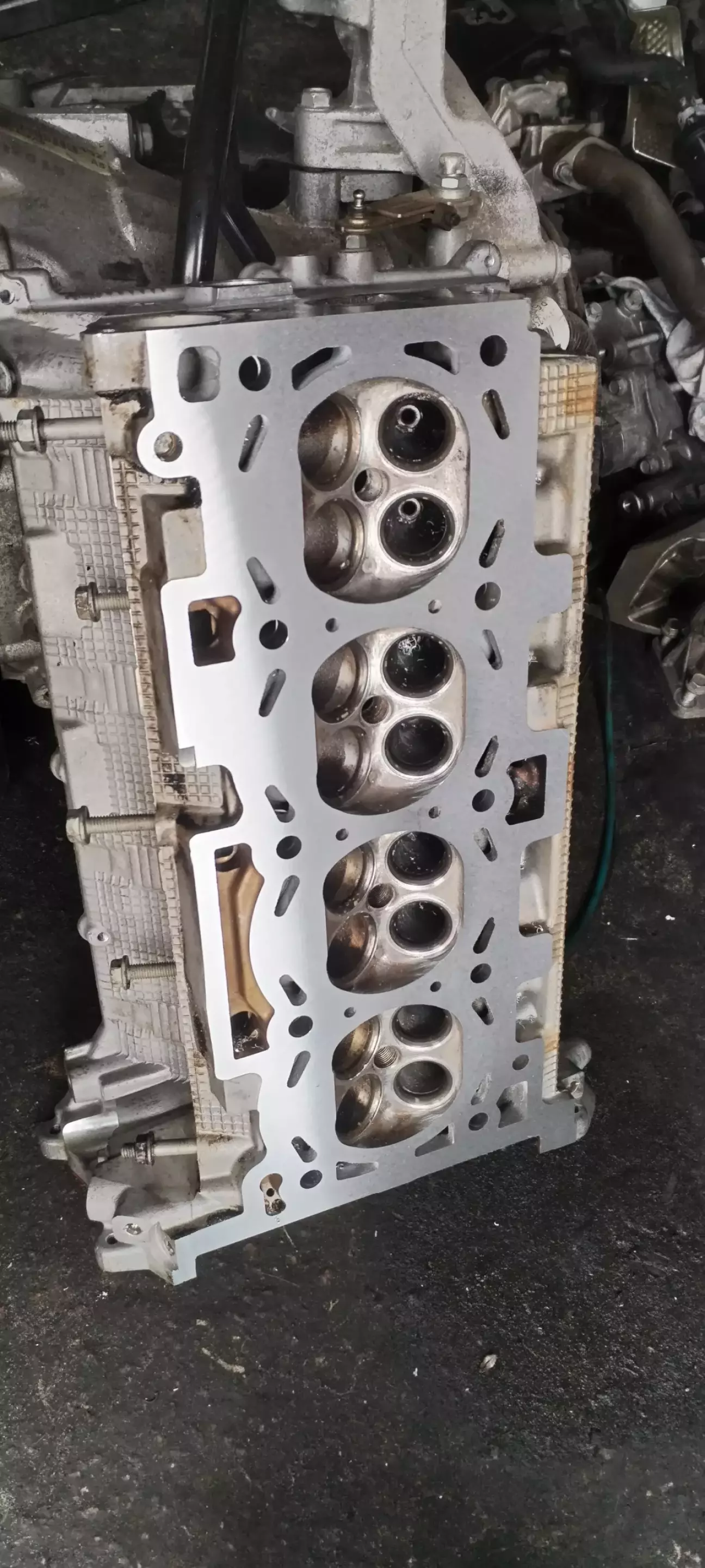 гбц на диво була ровна а блок повело тому гбц було шліфовано був перегрів двс.