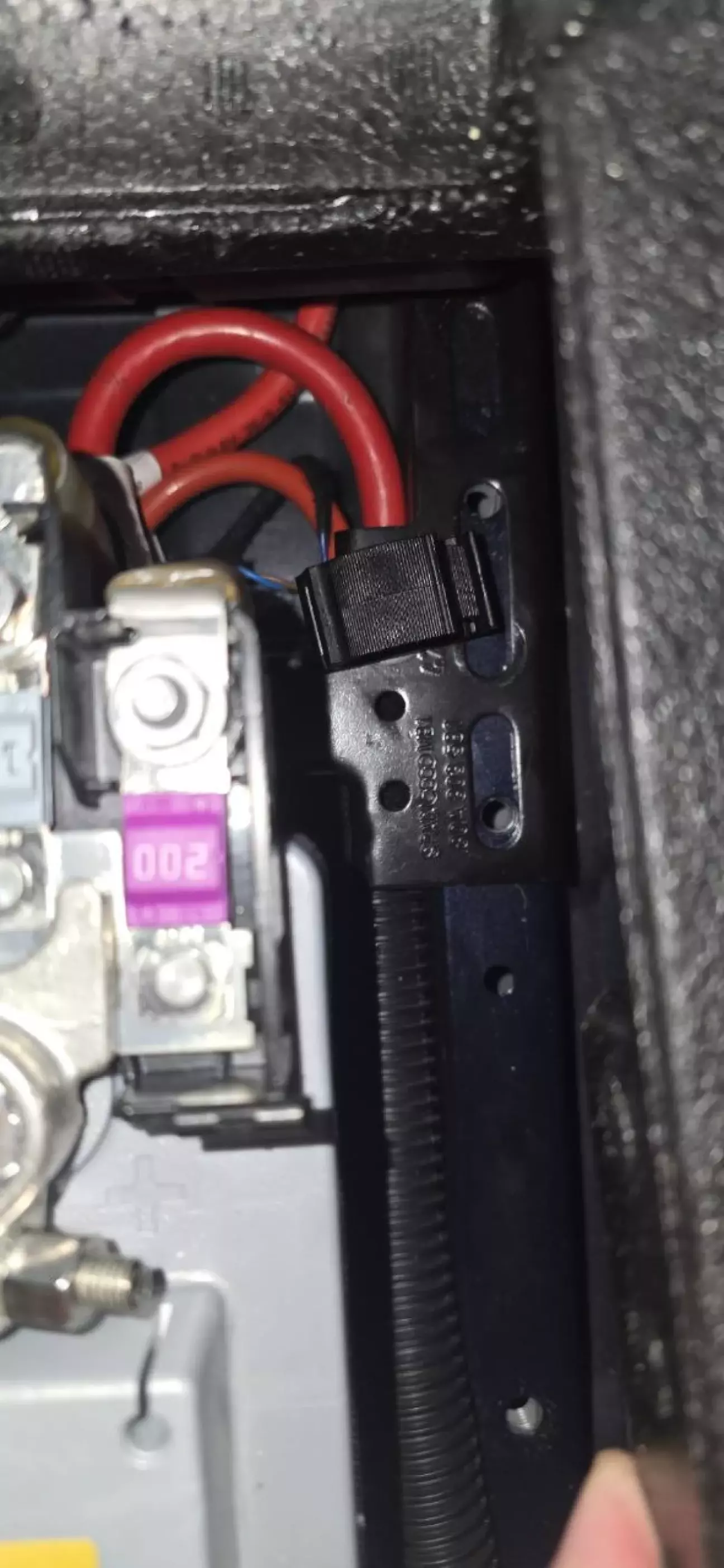 Отвори, які підійшли під мій АКБ