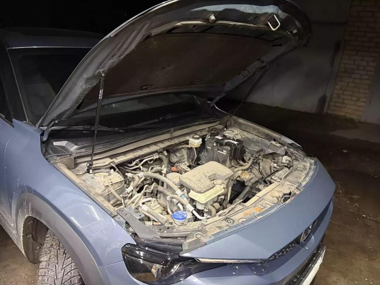 Так, дуже брудно... будемо виправляти як стане дійсно тепло